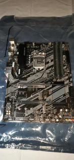 GIGABYTE moederbord, Computers en Software, Moederborden, Verzenden, LGA 1151, DDR4, Refurbished