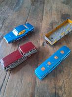 4 dinky toys, Hobby en Vrije tijd, Modelauto's | 1:43, Ophalen of Verzenden, Gebruikt, Auto, Dinky Toys