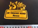 sticker heeze politie honden vereniging de trouwe hond, Ophalen, Zo goed als nieuw
