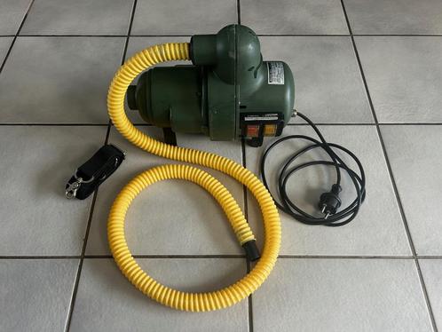 Scoprega / Bravo 2000 Elektrische Luchtpomp 220 Volt, Watersport en Boten, Accessoires en Onderhoud, Gebruikt, Overige typen, Ophalen of Verzenden