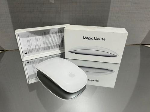 Apple Magic Mouse, Computers en Software, Muizen, Zo goed als nieuw, Muis, Draadloos, Ophalen of Verzenden