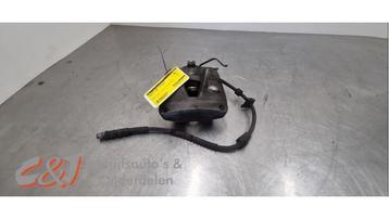 Remklauw (Tang) links-voor van een Peugeot Expert beschikbaar voor biedingen