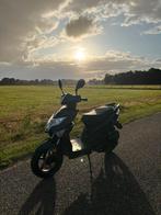 Agm brash 50, Fietsen en Brommers, Ophalen, Maximaal 45 km/u, Agm, Zo goed als nieuw