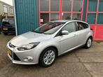 Ford Focus  Ecoboost 125PK  5D  Titanium, Auto's, Euro 5, 635 kg, Origineel Nederlands, Handgeschakeld