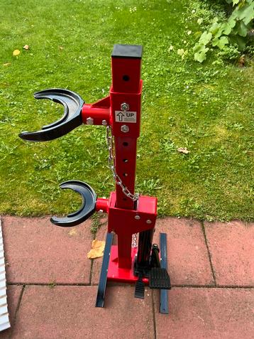 Veercompressor 4.5 ton nog nieuw beschikbaar voor biedingen