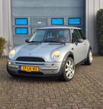 Mini 1.6 16V ONE 2003 Grijs Benzine, Voorwielaandrijving, Zwart, 4 cilinders, 4 stoelen