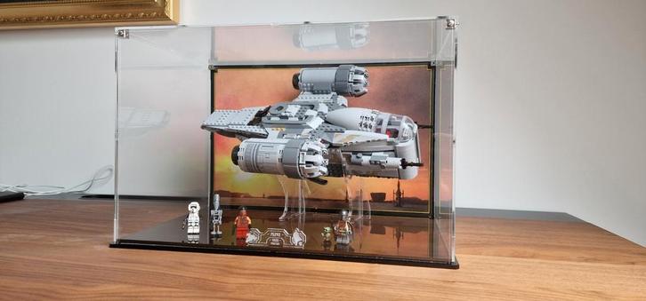 Lego Star Wars, The Razor Crest 75292 & Wicked Brick display, Kinderen en Baby's, Speelgoed | Duplo en Lego, Zo goed als nieuw