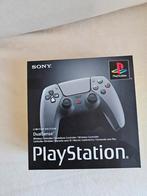 PlayStation 5 DualSense 30th Anniversary Edition SEALED, Ophalen of Verzenden, Nieuw, Playstation 5