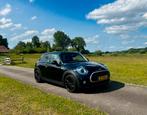 Mini 3-deurs (f56) 1.5 136pk Automaat 2019 Zwart, Auto's, 4 stoelen, Zwart, Origineel Nederlands, 48 €/maand