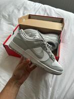 Nike Dunk Low Grey Fog EU44 Nieuw, Kleding | Heren, Schoenen, Overige kleuren, Nike, Nieuw, Ophalen of Verzenden