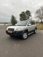 Hyundai Tucson 2.0i 2008 Trekhaak Cruise Airco Instaplijsten, Auto's, Stof, 4 cilinders, Origineel Nederlands, 75 €/maand