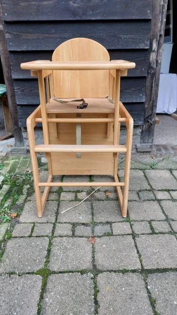 kinderstoel beschikbaar voor biedingen