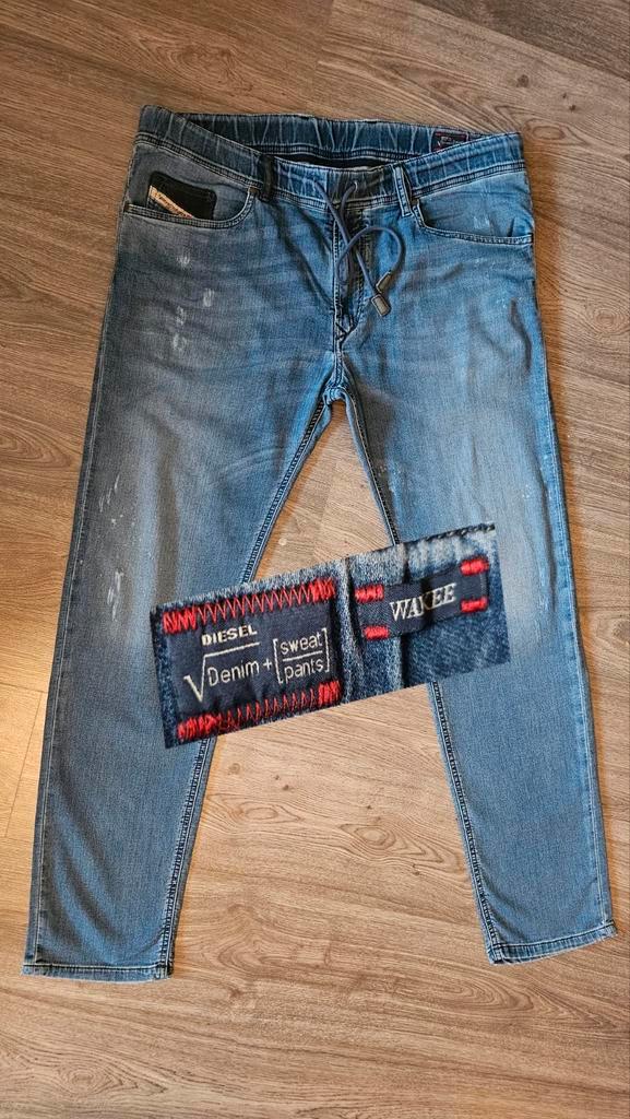 Diesel WAYKEE-NE JOGGJEANS W36 #D3431, Kleding | Heren, Spijkerbroeken en Jeans, Zo goed als nieuw, W36 - W38 (confectie 52/54)