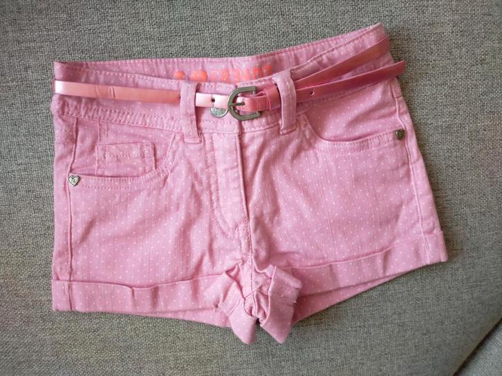 Zgan! Mooie roze shorts / korte broek van Frendz. Mt 104, Kinderen en Baby's, Kinderkleding | Maat 104, Zo goed als nieuw, Meisje