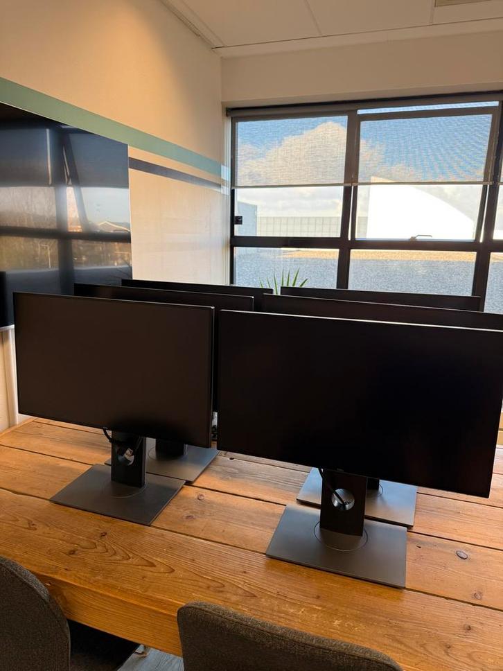 Dell U2518D 25 inch Monitor - IPS, Computers en Software, Monitoren, Zo goed als nieuw, 60 Hz of minder, DisplayPort, In hoogte verstelbaar