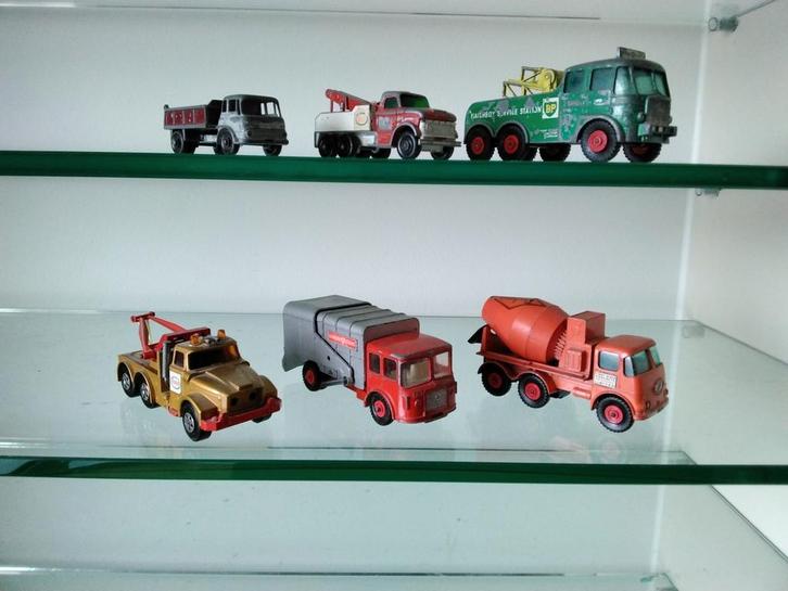 Matchbox, Hobby en Vrije tijd, Modelauto's | Overige schalen, Zo goed als nieuw, Bus of Vrachtwagen, Ophalen of Verzenden