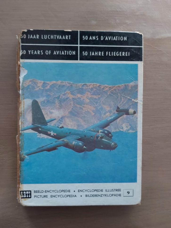 50 Jaar Luchtvaart - Beeld Encyclopedie, Boeken, Vervoer en Transport, Gelezen, Vliegtuig, Ophalen of Verzenden