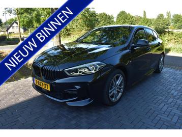 BMW 1-serie 118i High Executive M SPORT NIEUWST! (bj 2021) beschikbaar voor biedingen