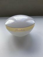 Guerlain Crème De Beaute Demaquillant Visage 200ML., Verzenden, Nieuw, Gehele gezicht, Reiniging
