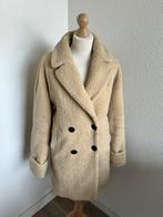 King Louie maat 40 teddy jas creme 2393, Kleding | Dames, Maat 38/40 (M), Beige, Ophalen of Verzenden, Zo goed als nieuw