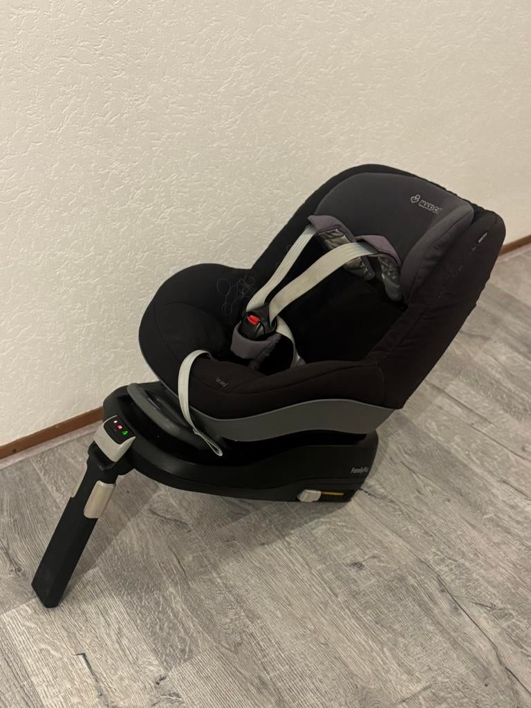 Maxi-Cosi Pearl + ISOFIX base (FamilyFix) – nette staat, Ophalen, 9 t/m 18 kg, Zo goed als nieuw, Isofix