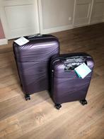 Nieuwe paarse koffers, Sieraden, Tassen en Uiterlijk, Koffers, Hard kunststof, Ophalen of Verzenden, 70 cm of meer, 55 cm of meer