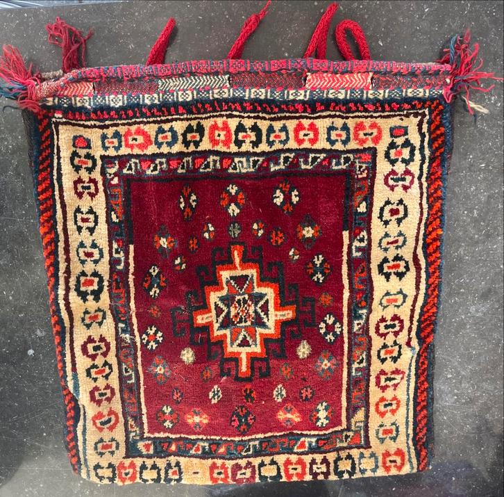 Tapijtzak / Wandkleed - Handgemaakt Vintage, Antiek en Kunst, Antiek | Kleden en Textiel, Ophalen of Verzenden