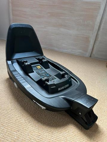 Maxi-Cosi i-Size FamiliyFix2 ISOFIX beschikbaar voor biedingen