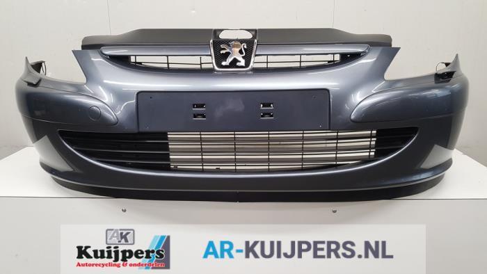 Voorbumper van een Peugeot 307 (EZW), Auto-onderdelen, Carrosserie en Plaatwerk, Bumper, Peugeot, Gebruikt
