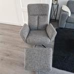Draaifauteuil met hocker, Ophalen, Zo goed als nieuw, 75 tot 100 cm, Stof