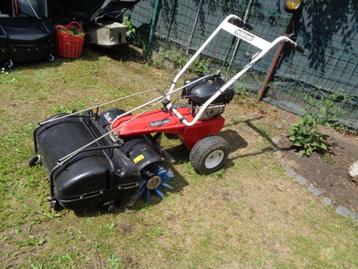 Tielburger TK 18 veegmachine met opvangbak beschikbaar voor biedingen