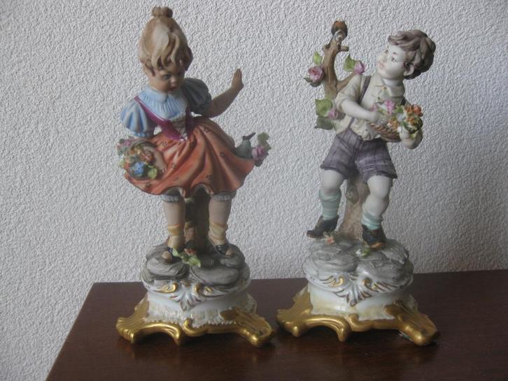 Stel Capodimonte beeldjes, hoogte 20 cm., Verzamelen, Beelden en Beeldjes, Gebruikt, Mens, Ophalen