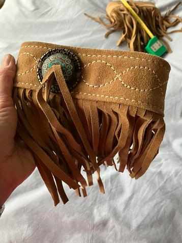 Brown Suede Boot Straps with Fringes and Mosaic Detail beschikbaar voor biedingen