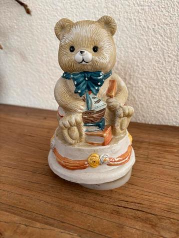 Muziekdoos Beer met Boot beschikbaar voor biedingen