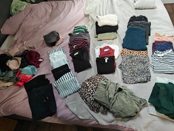 61 x Zwangerschapskleding S/M beschikbaar voor biedingen