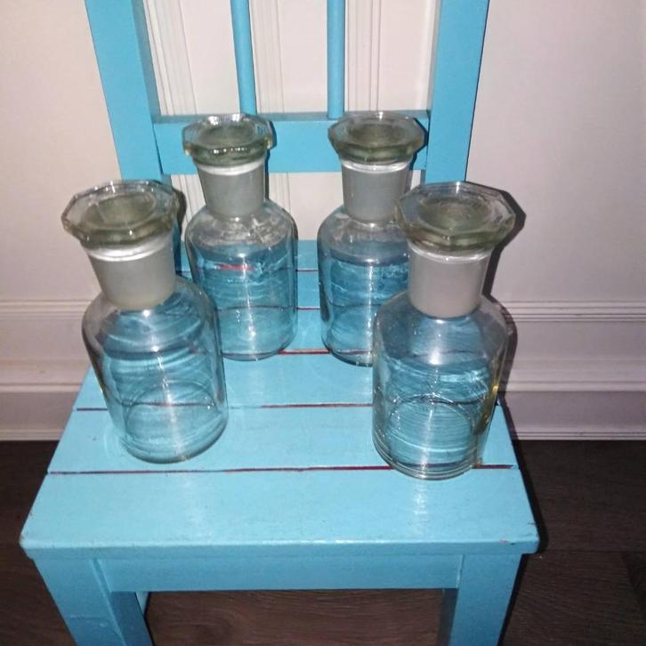 Oude gebruikte heldere apothekers potjes 4 stuks, Huis en Inrichting, Keuken | Keukenbenodigdheden, Gebruikt, Ophalen