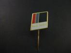 Audi Sport GmbH ( sportafdeling van Audi) emaille speld, Verzamelen, Speldjes, Pins en Buttons, Verzenden, Gebruikt, Overige onderwerpen
