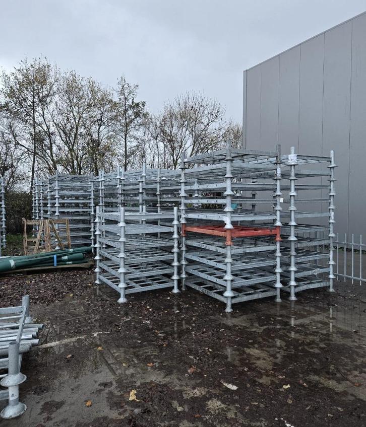 stapelrekken gebruikt 174 stuks, Doe-het-zelf en Verbouw, Kratten en Dozen, Gebruikt, Bak of Kist, 100 cm of meer, Minder dan 35 cm