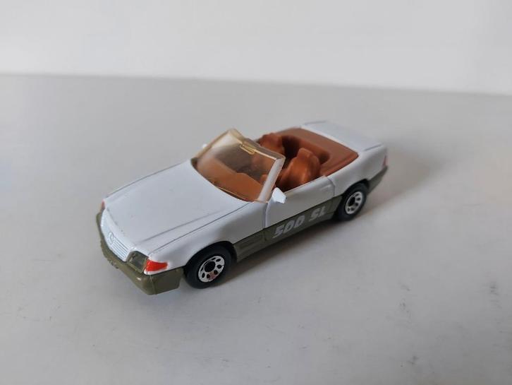 Matchbox Mercedes-Benz 500 SL wit, Hobby en Vrije tijd, Modelauto's | Overige schalen, Zo goed als nieuw, Auto, Ophalen of Verzenden