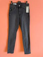 Nieuw! H&M donkergrijze / zwarte jeans maat 36, Kleding | Dames, Spijkerbroeken en Jeans, Nieuw, W28 - W29 (confectie 36), H&M