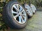 Winterbanden set Nissan Qashqai - 215/55R17, Auto-onderdelen, Banden en Velgen, Ophalen, Banden en Velgen, 17 inch, Winterbanden