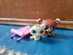 Littlest Pet Shop Kitten #1074 en Beer #1075 met Slee, Verzamelen, Dierenverzamelingen, Ophalen of Verzenden, Zo goed als nieuw