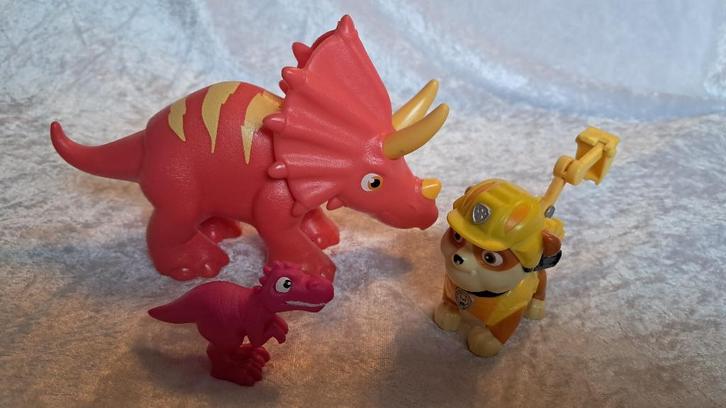 z.g.a.n Rubble met Triceratops, dinosaurus, Dino Rescue, Kinderen en Baby's, Speelgoed | Actiefiguren, Zo goed als nieuw, Ophalen of Verzenden