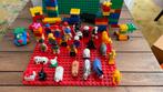 Duplo/lego Twee grote platen, dieren, bouwstenen enz., Kinderen en Baby's, Speelgoed | Duplo en Lego, Duplo, Ophalen of Verzenden