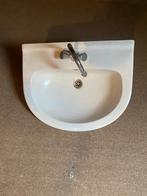 Wastafel inclusief kraan en 2 keer wc pot, Minder dan 100 cm, Wasbak of Wastafel, 25 tot 50 cm, 50 tot 100 cm