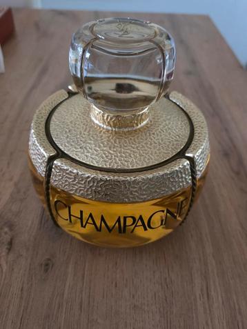 Yves Saint Laurent Factice - Champagne 1000 ml beschikbaar voor biedingen