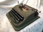 swissa piccola in zeer goede staat, Diversen, Typemachines, Ophalen of Verzenden, Zo goed als nieuw