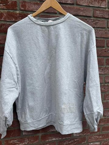 Studio Anneloes sport sweater beschikbaar voor biedingen