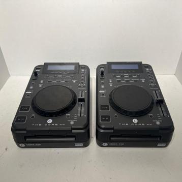 DAP CORE CDMP-750 Set van 2 Table Top CD en USB Spelers  beschikbaar voor biedingen