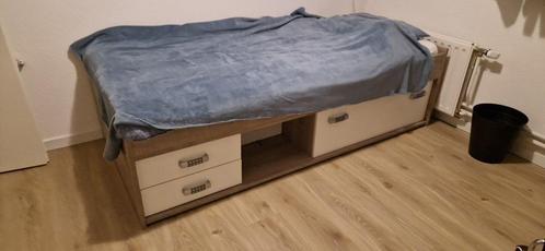 Kajuitbed, Huis en Inrichting, Slaapkamer | Bedden, Zo goed als nieuw, Eenpersoons, 90 cm, 200 cm, Hout, Overige kleuren, Ophalen